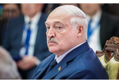 Беларусь: Мөөг түүх украин иргэдийг хилээр нэвтрүүлэхэд бэлэн