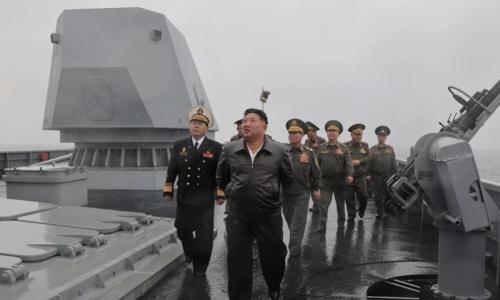 Ким Жон Ун: Тэнгисийн цэргийг цөмийн зэвсгээр хангах хөтөлбөр амжилттай хэрэгжиж байна
