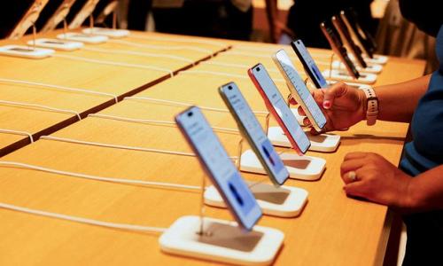 "iPhone 18" цуврал худалдаанд хэзээ гарах вэ?