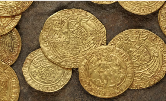 Их Британи: XY зууны үеийн алтан зооснууд олсноо 460 мянган паундаар заржээ