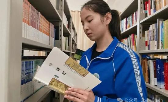 Хятад хэлийг чармайн суралцсан монгол охин Мичидмааг “Шинэ Эрээн” сонин онцолжээ